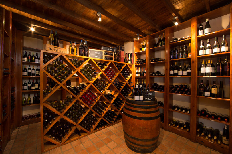 Viognier Room 1063