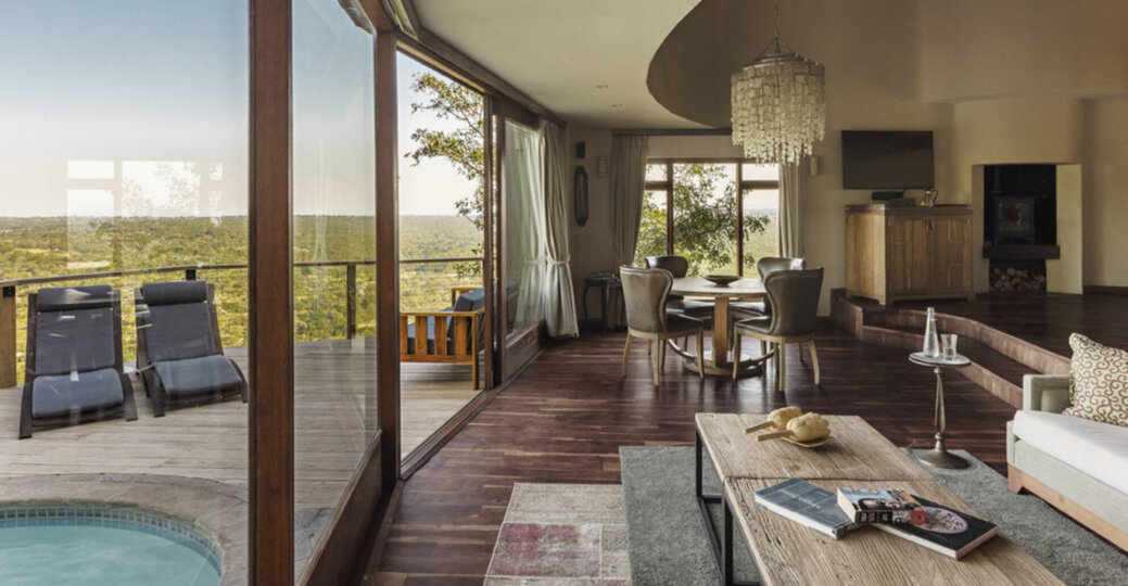 Light-Filled Luxury with Private Plunge Pool 1053