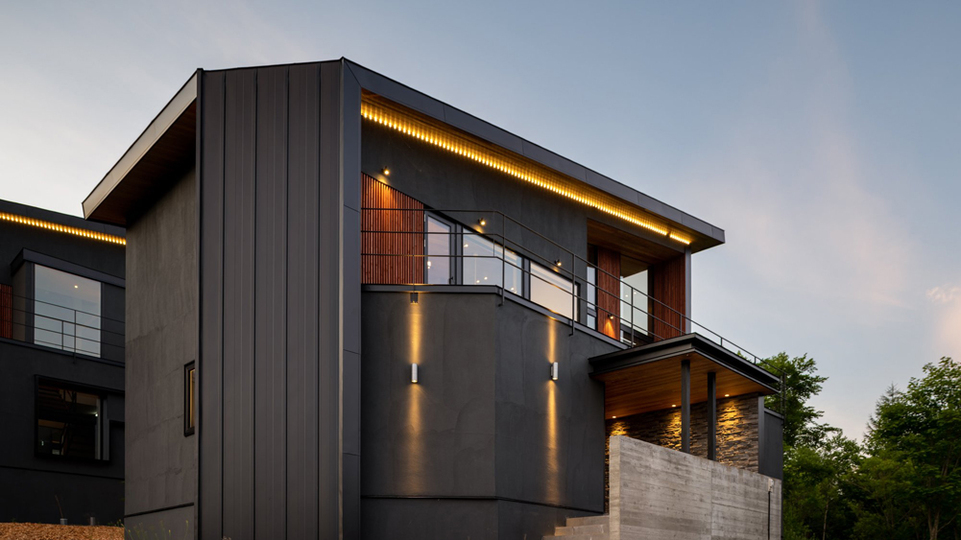Luxury 3 Bedroom Chalet with Stunning Views in Niseko