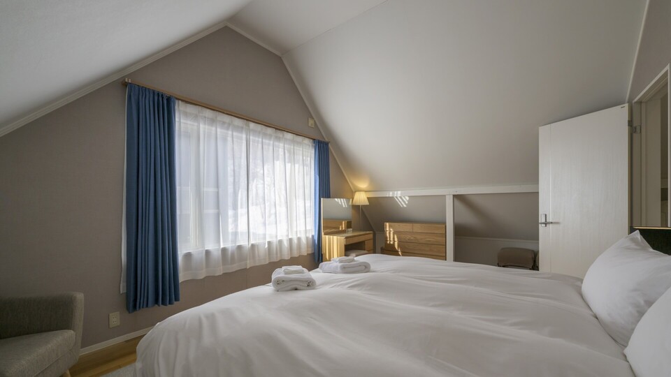 Relaxing Guest Bedroom