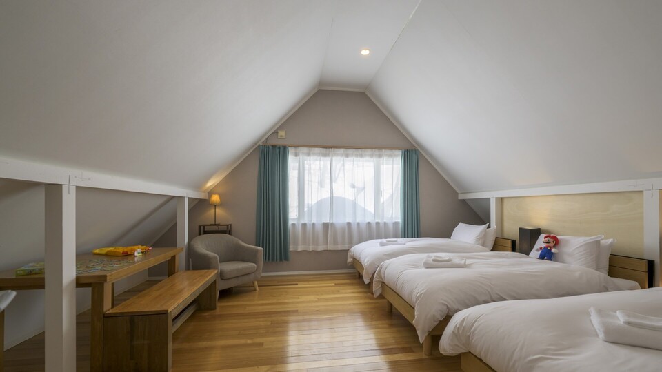 Spacious attic master bedroom 2