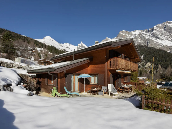 Spectacular Chalet in Chamoson City, 1282, Chamoson, Switzerland
