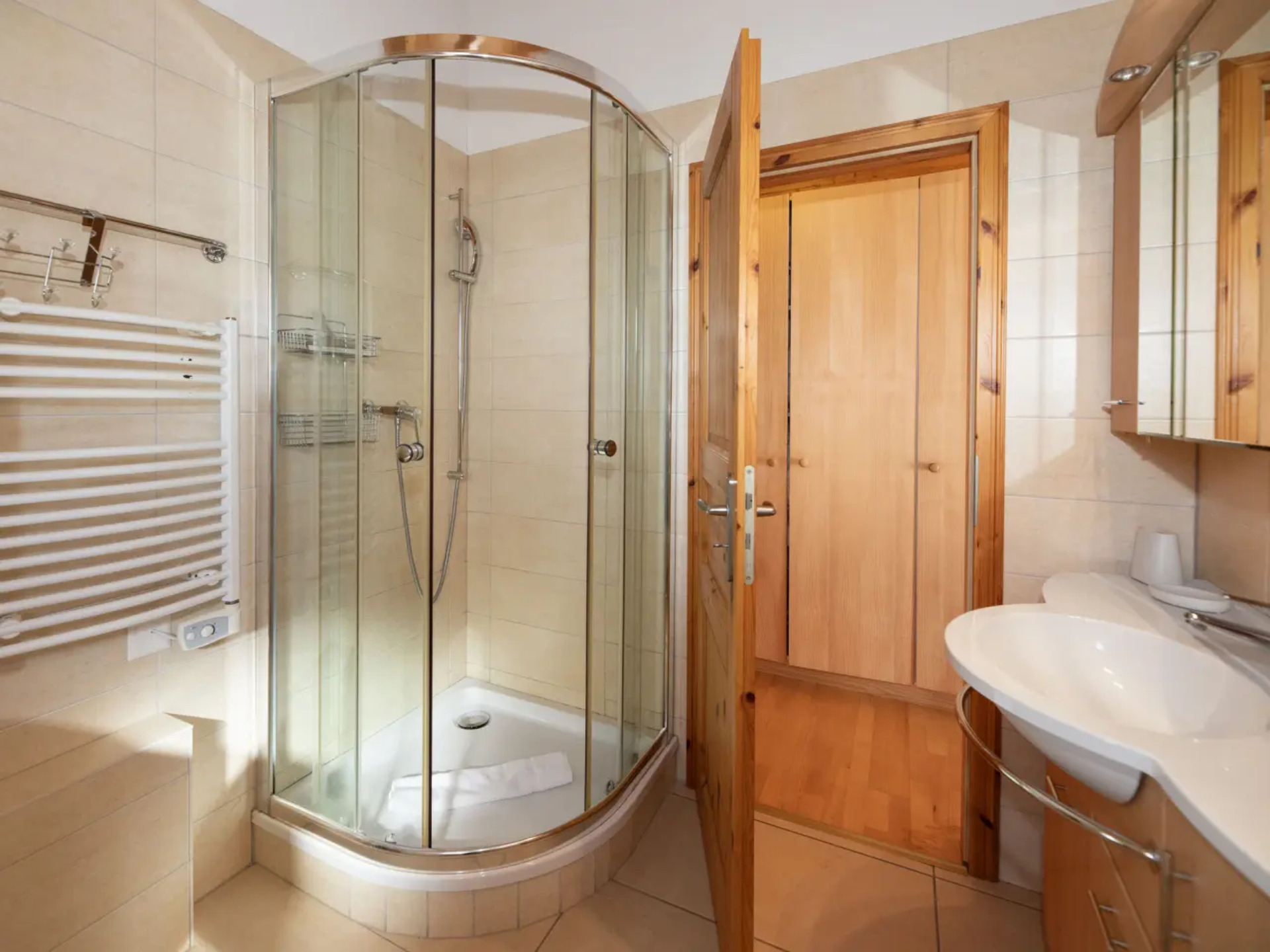 Spectacular Chalet in Chamoson City, 1282