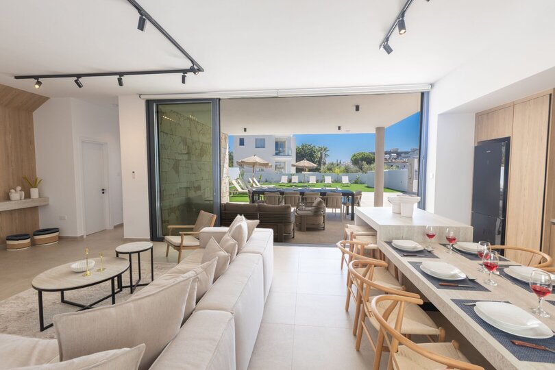 Family-Friendly Villa with Pool, Ayia Napa Villa 1370