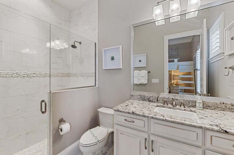 Luxurious 5-Bedroom Villa Retreat in Reunion, Orlando Villa 6338