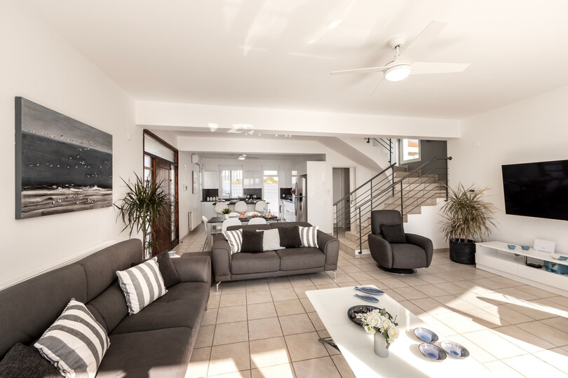 5 Star Villa Faros Beachfront Escape - Sunset Seaside Retreat