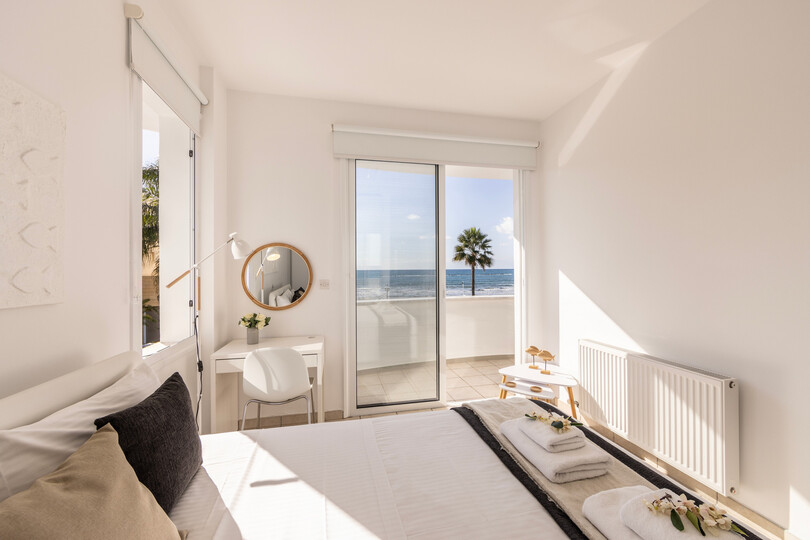 5 Star Villa Faros Beachfront Escape - Sunset Seaside Retreat