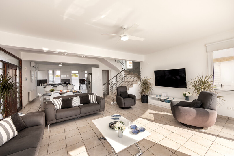 5 Star Villa Faros Beachfront Escape - Sunset Seaside Retreat