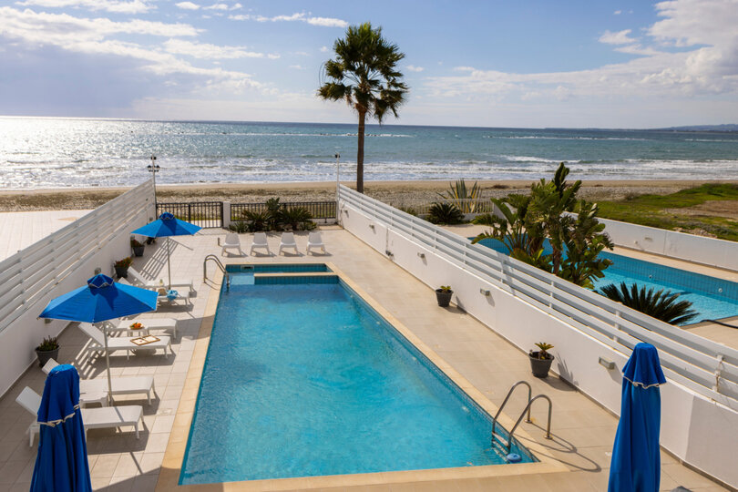 5 Star Villa Faros Beachfront Escape - Sunset Seaside Retreat