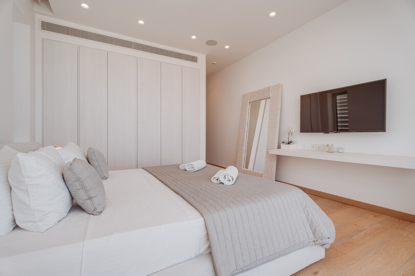 5 Star Villa Blue Waves Protaras Beachfront 3 - Beachfront Escape