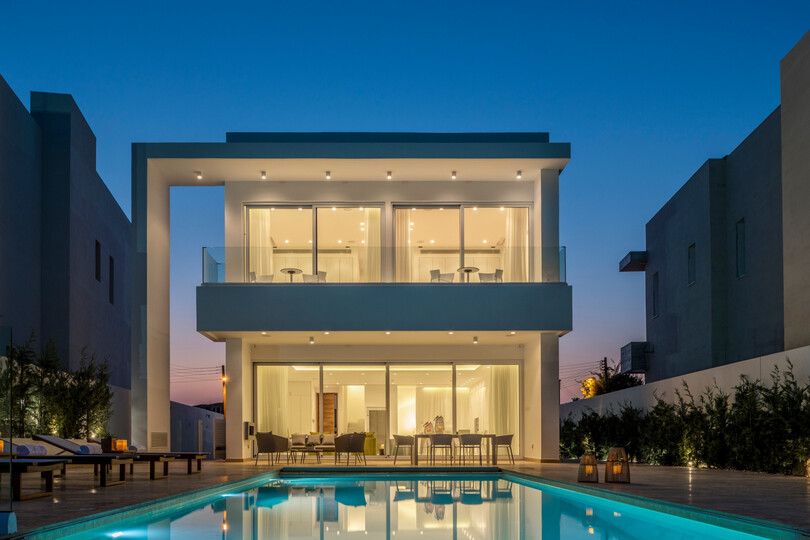 5 Star Villa Blue Waves Protaras Beachfront 3 - Beachfront Escape