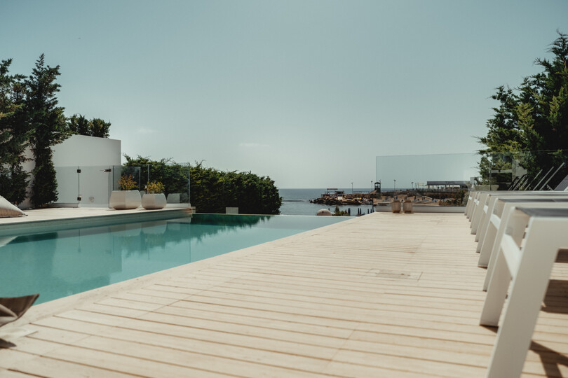 5 Star Villa Blue Waves Protaras Beachfront 3 - Beachfront Escape