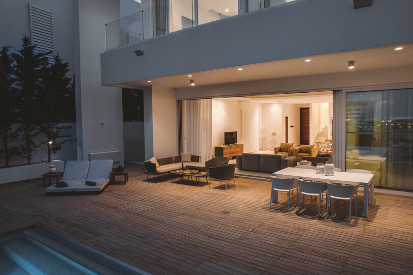 5 Star Villa Blue Waves Protaras Beachfront 3 - Beachfront Escape