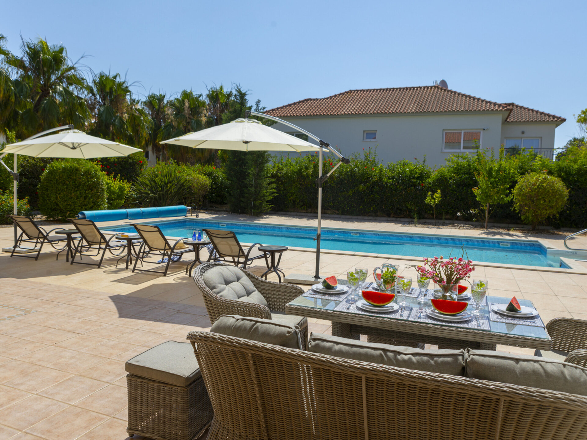5 Star Villa Pervolia Nirides Seaside Mansion - Grand Family Retreat
