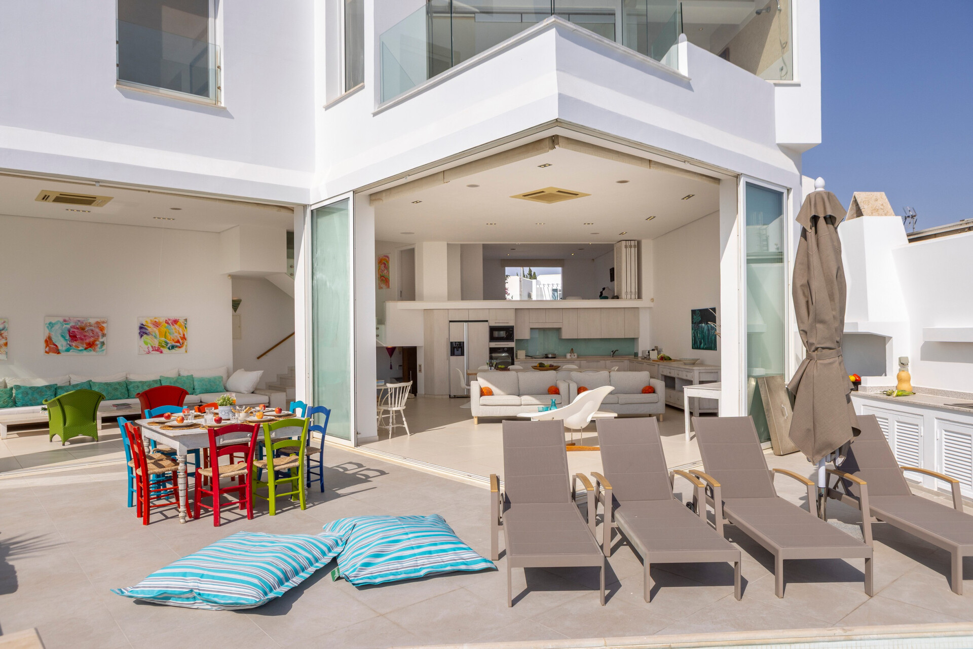 5 Star Villa AleMar Seafront - Designer Coastal Elegance
