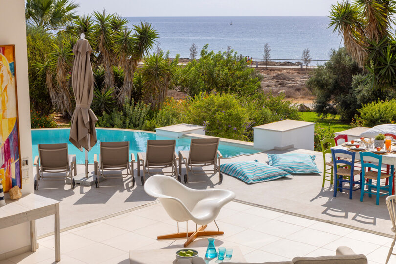 5 Star Villa AleMar Seafront - Designer Coastal Elegance