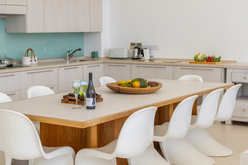 5 Star Villa AleMar Seafront - Designer Coastal Elegance