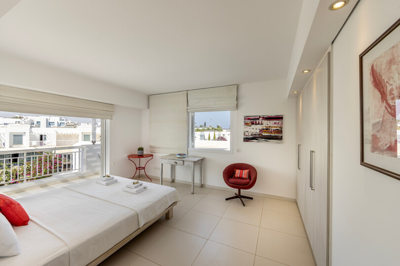 5 Star Villa AleMar Seafront - Designer Coastal Elegance