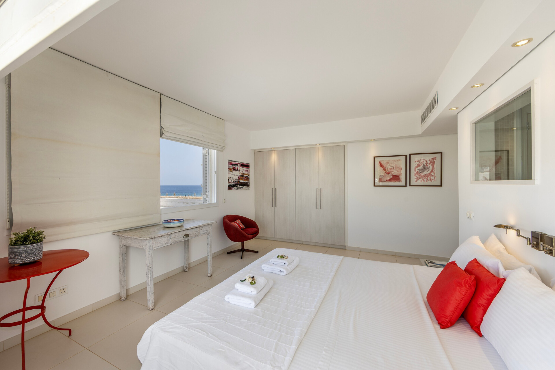 5 Star Villa AleMar Seafront - Designer Coastal Elegance