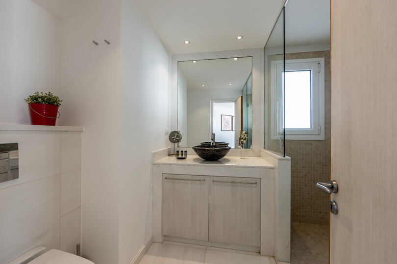 5 Star Villa AleMar Seafront - Designer Coastal Elegance