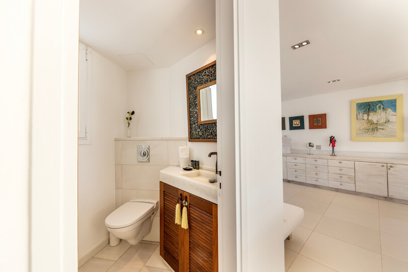 5 Star Villa AleMar Seafront - Designer Coastal Elegance