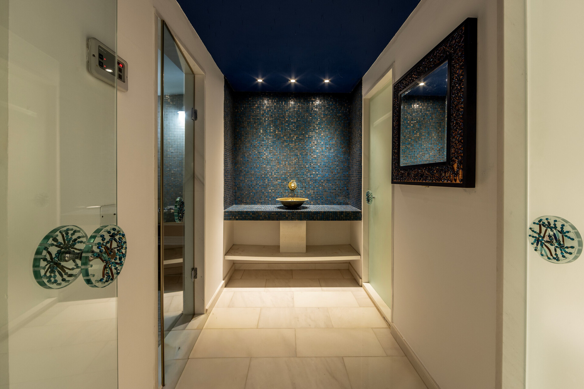 5 Star Villa AleMar Seafront - Designer Coastal Elegance