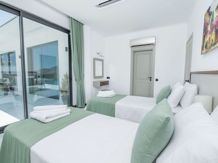 3-Bed House with Private Pool in Kas, Sleeps 6, 1092