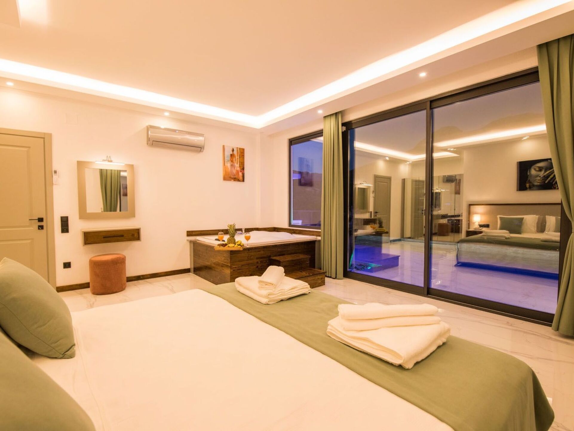 3-Bed House with Private Pool in Kas, Sleeps 6, 1092