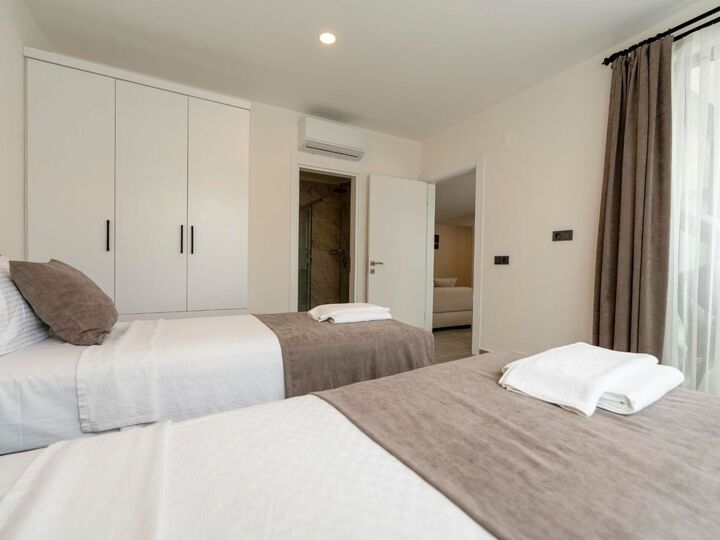 3-Bed House with Private Pool in Fethiye, Sleeps 6, 1014
