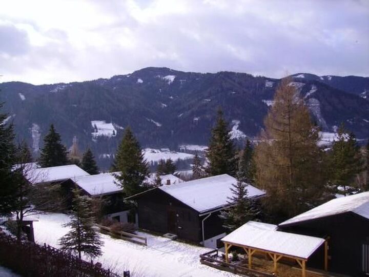 2-Bed Apartment with Mountain View in Murtal, Sleeps 4, 1117