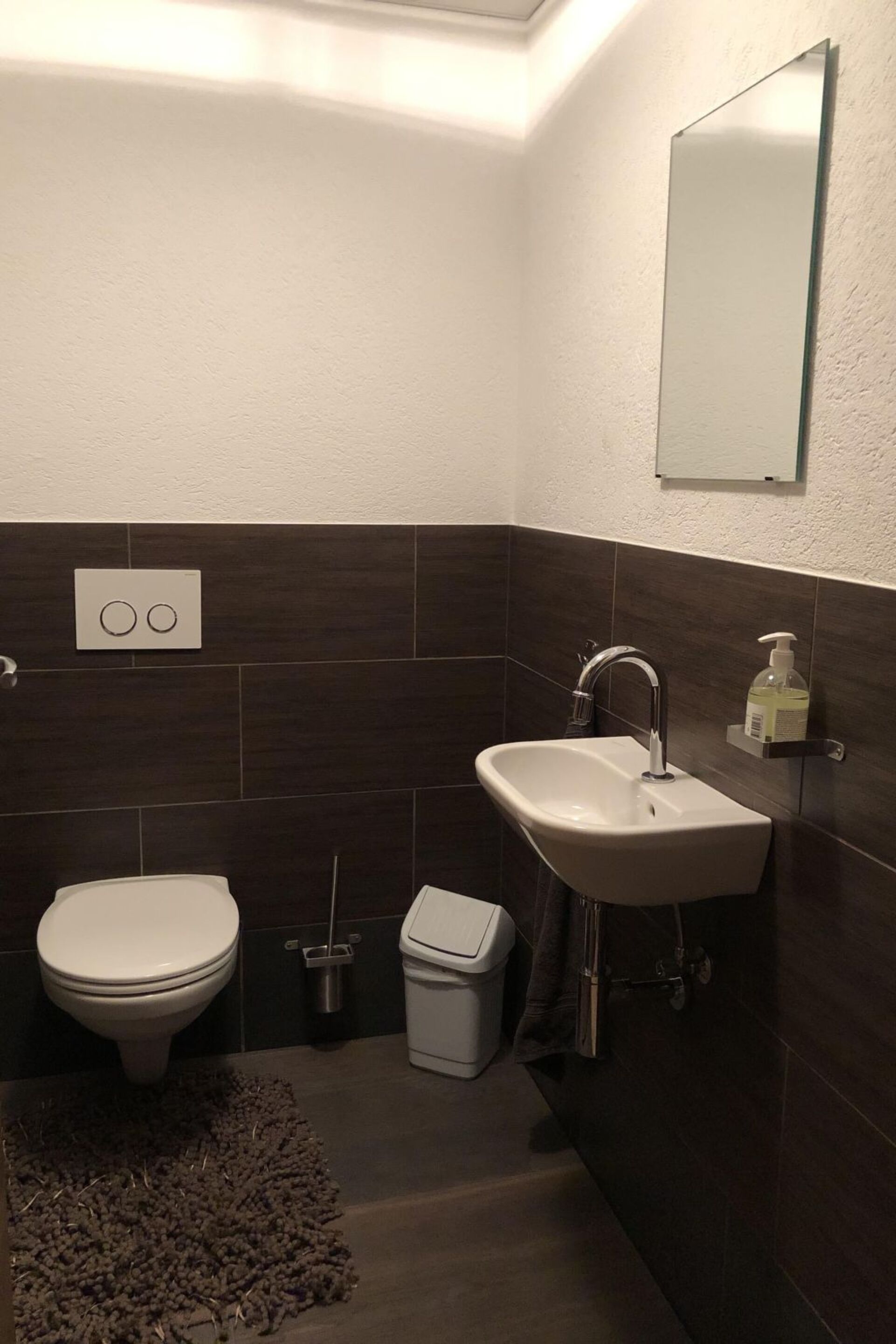 4-Bed House with Private Pool in Bludenz, Sleeps 4, 1030