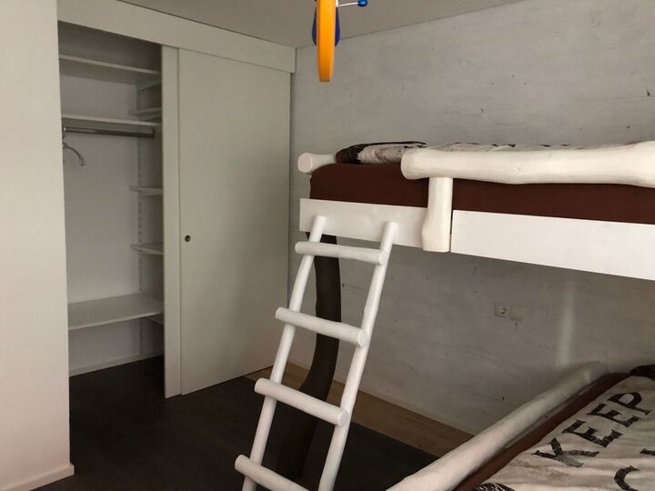 4-Bed House with Private Pool in Bludenz, Sleeps 4, 1030