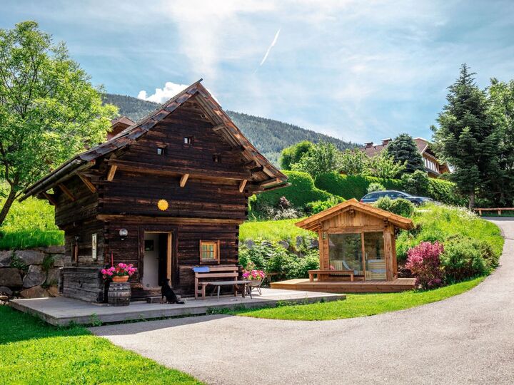 Charming 1-Bed House in Spittal an der Drau, Sleeps 2, 1032, Aschbach, Austria