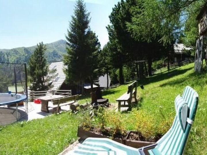3-Bed Apartment in Feldkirchen, Sleeps 6, 1026