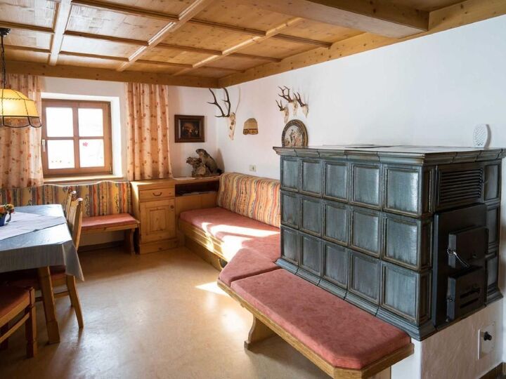 4-Bed House in Zell am See, Sleeps 6, 1090