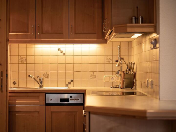 2-Bed Apartment with Mountain View in Lienz, Sleeps 4, 1126