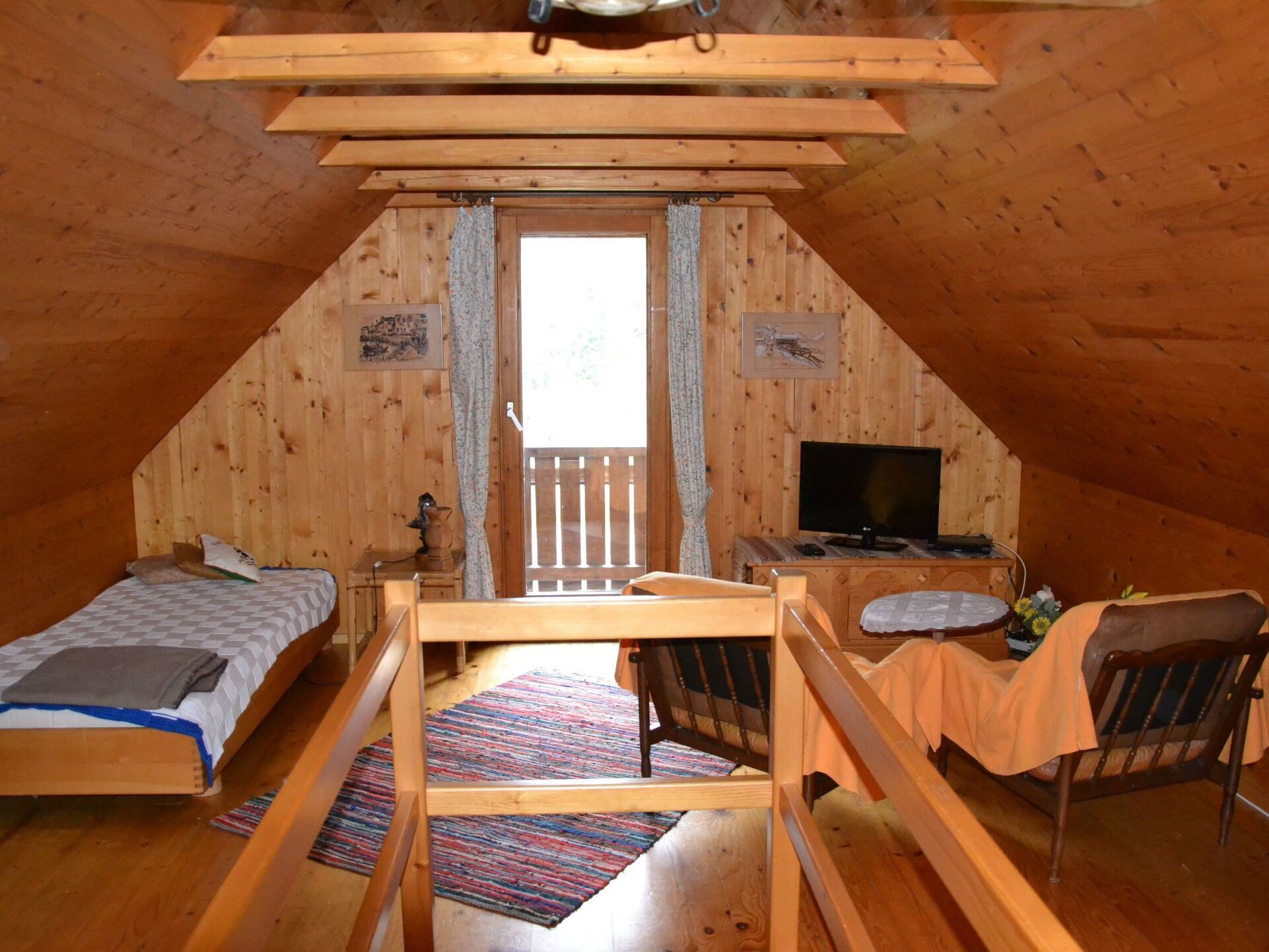 Beautiful 2-Bed House in Volkermarkt, Sleeps 5, 1044