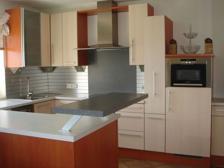 Stunning 3-Bed House in Schwaz, Sleeps 6, 1307