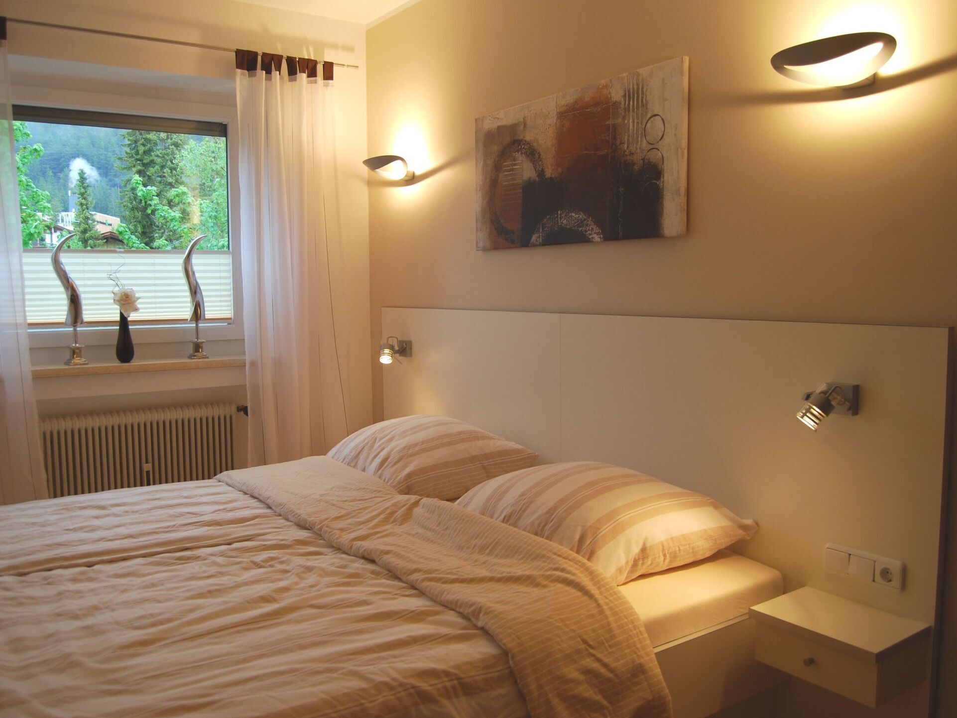 1-Bed Apartment in Innsbruck-Land, Sleeps 4, 1309