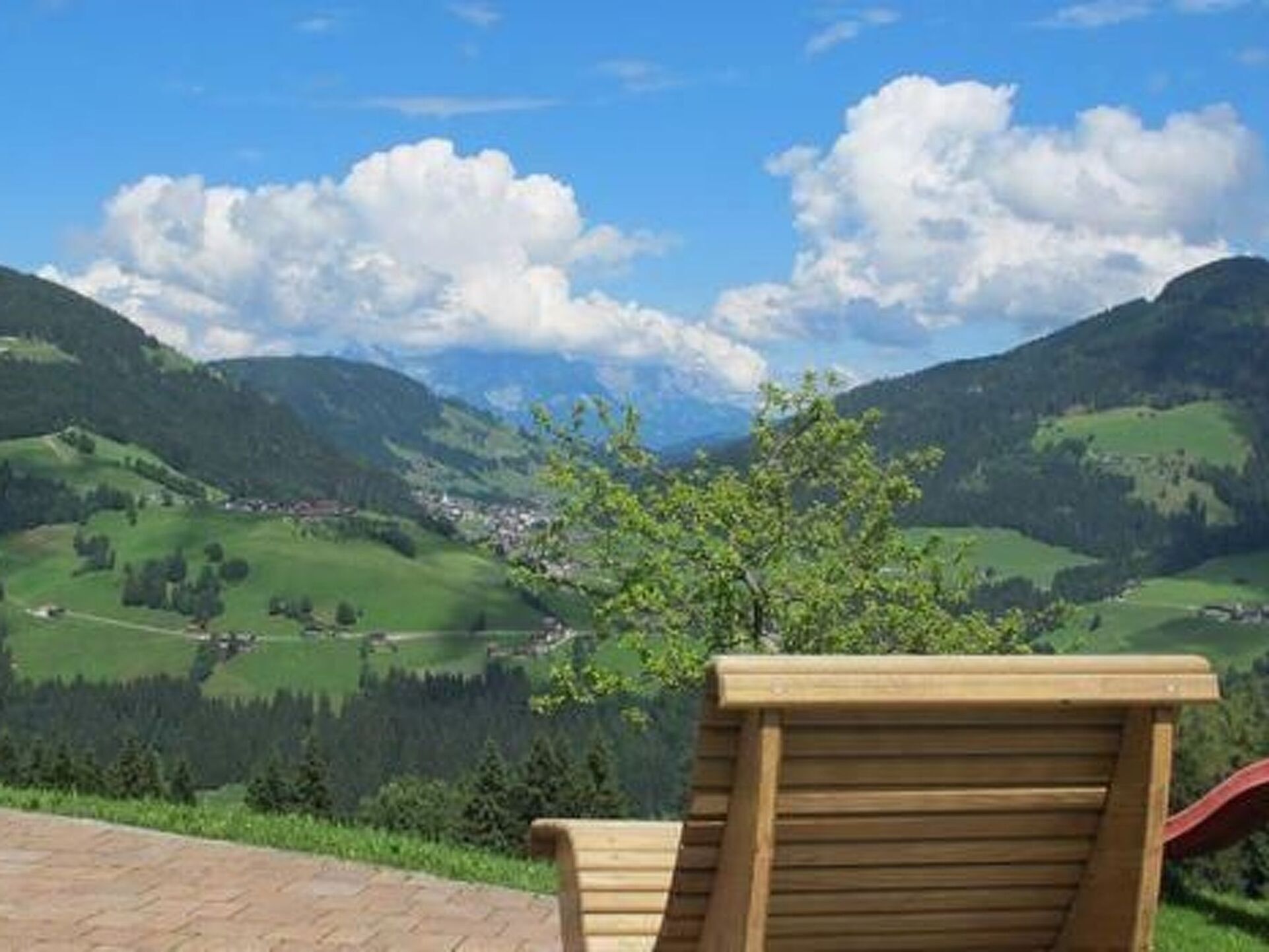 2-Bed Apartment in Kitzbuhel, Sleeps 4, 1321