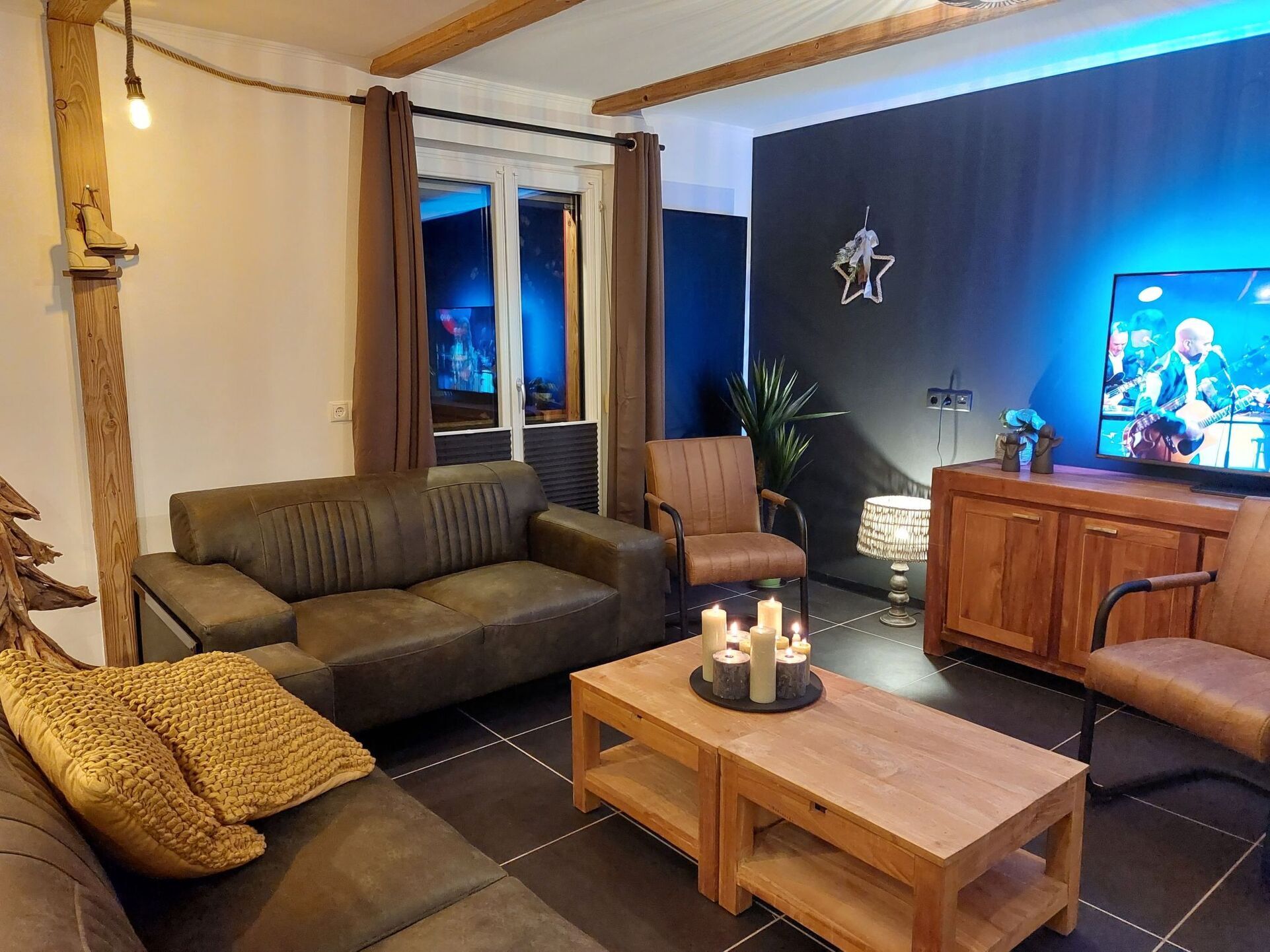 3-Bed Apartment in Tamsweg, Sleeps 8, 1113