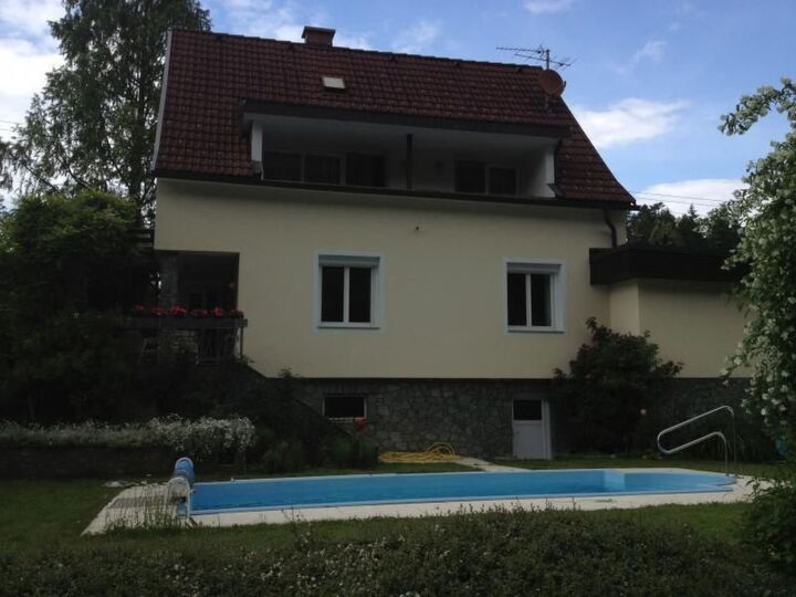 3-Bed House in Klagenfurt am Worthersee, Sleeps 5, 1005