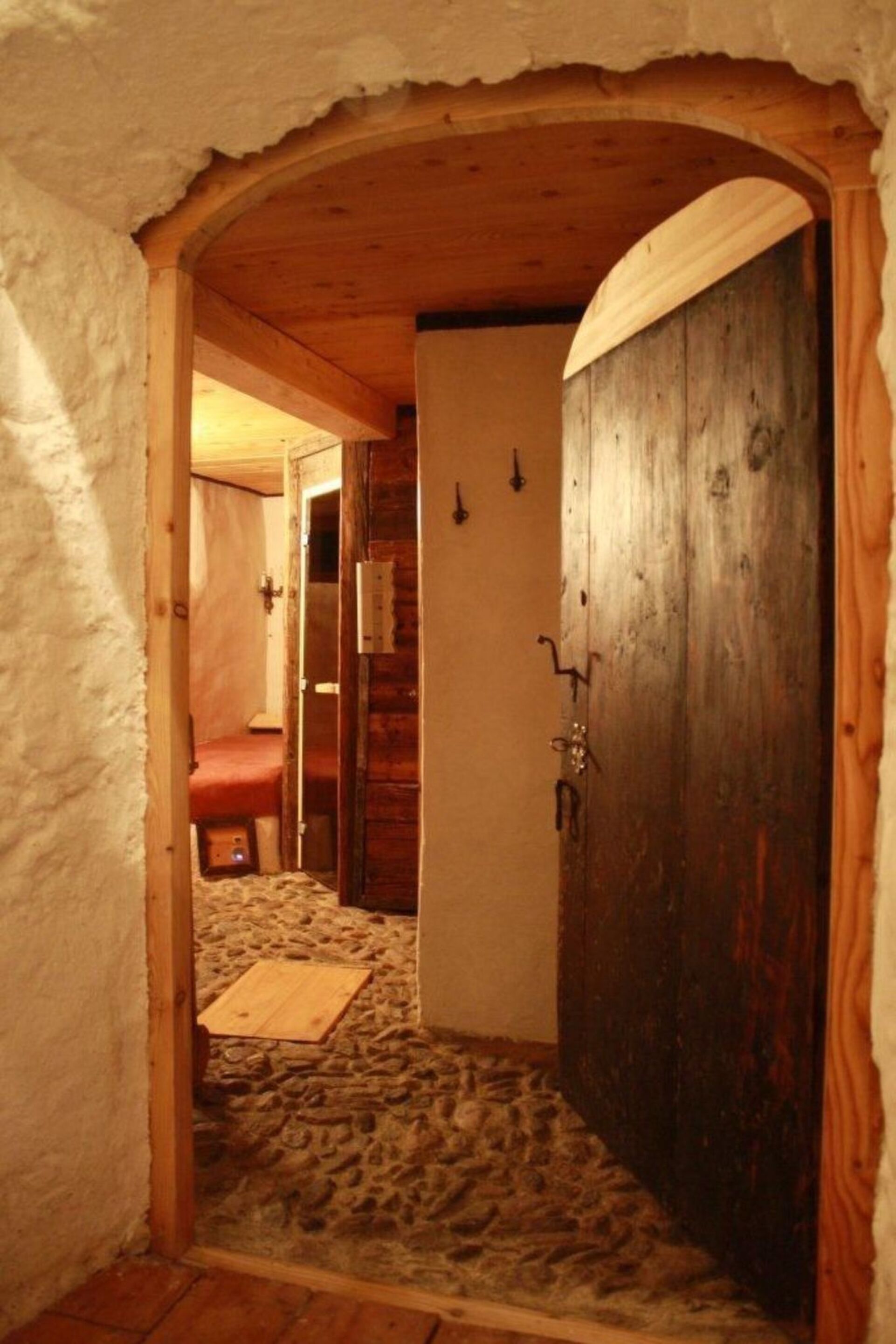 Inviting 6-Bed House in Murau, Sleeps 22, 1022
