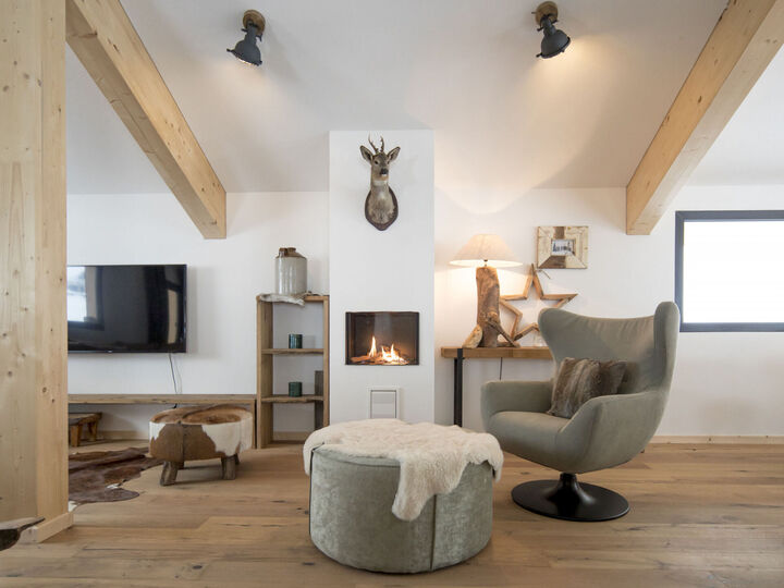 Inviting 4-Bed House in Liezen, Sleeps 9, 1040, Schladming, Austria