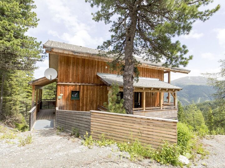 4-Bed House with Mountain View in Murau, Sleeps 10, 1046, Turrach, Austria