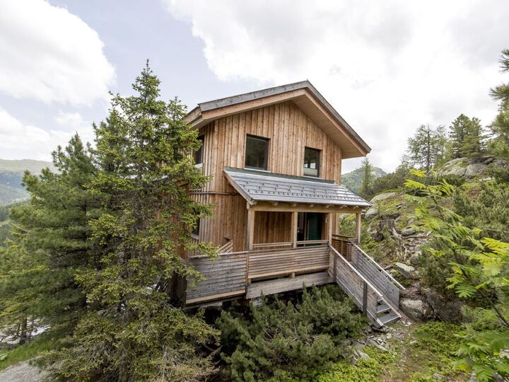 4-Bed House with Mountain View in Murau, Sleeps 10, 1038, Turrach, Austria