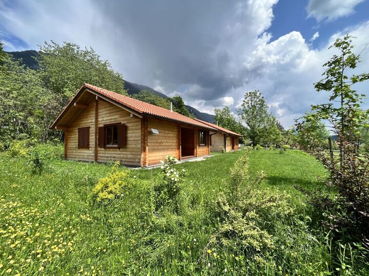 Serene 2-Bed House in Hermagor, Sleeps 4, 1016, Presseggen, Austria
