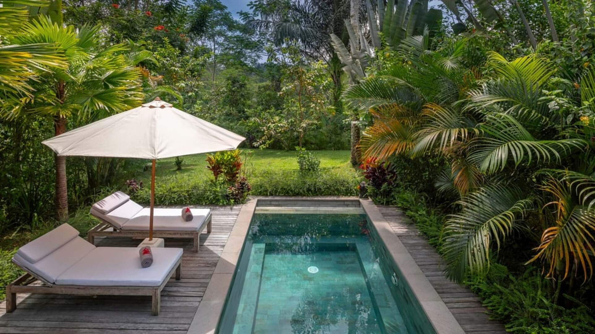 5 Star Villa Nag Shampa – A Private Balinese Masterpiece