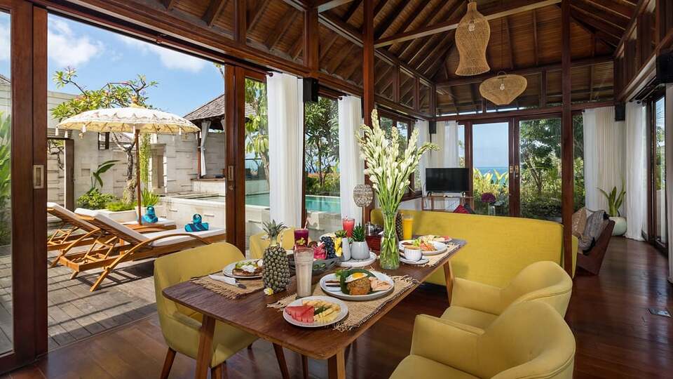 5 Star The Chand’s Estate – Exclusive Beachfront Collection