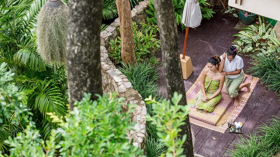 5 Star Sunset Rock Villa – Hillside Sunset Haven